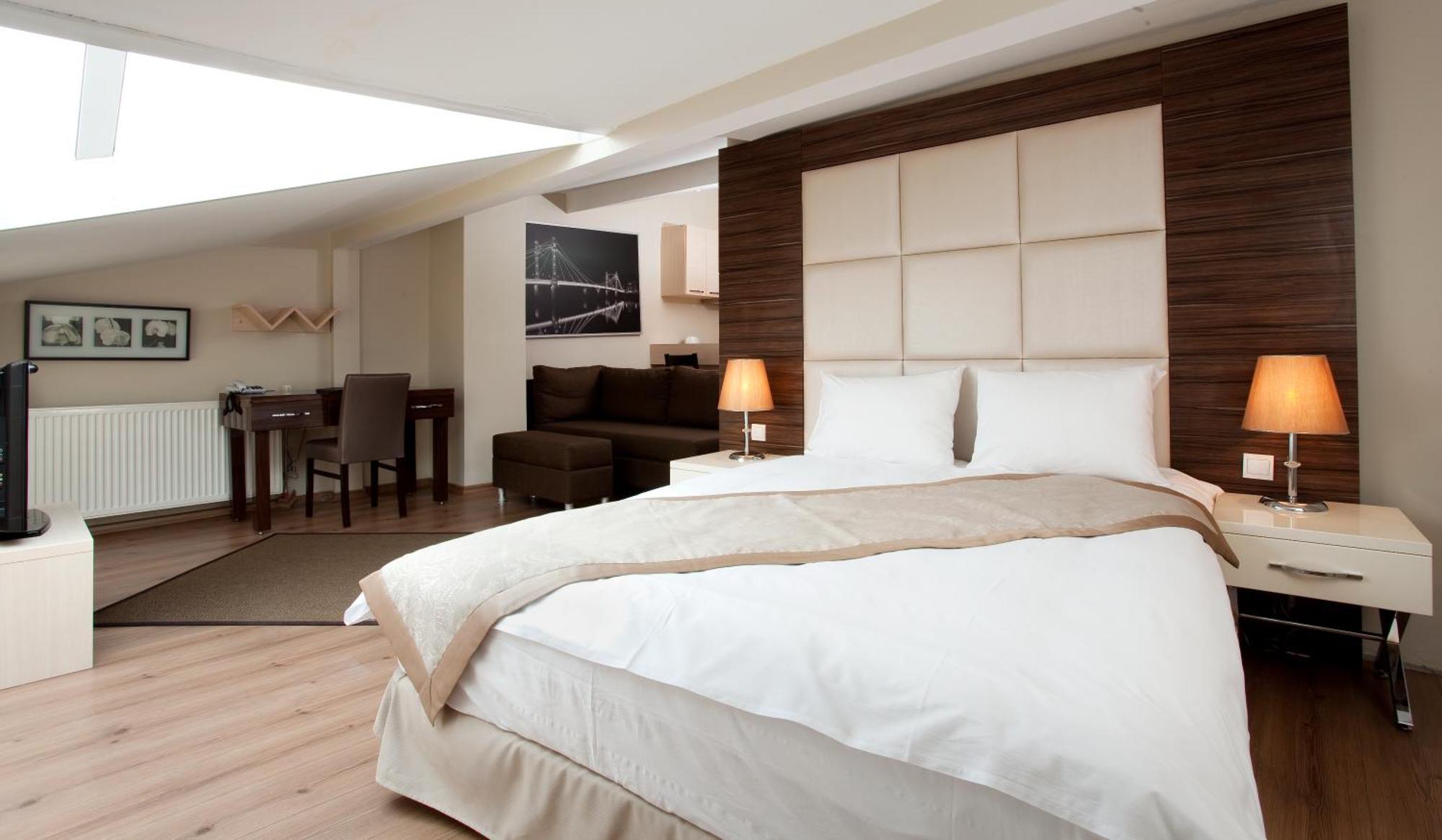 Derpa Hotel Istanbul Exterior photo